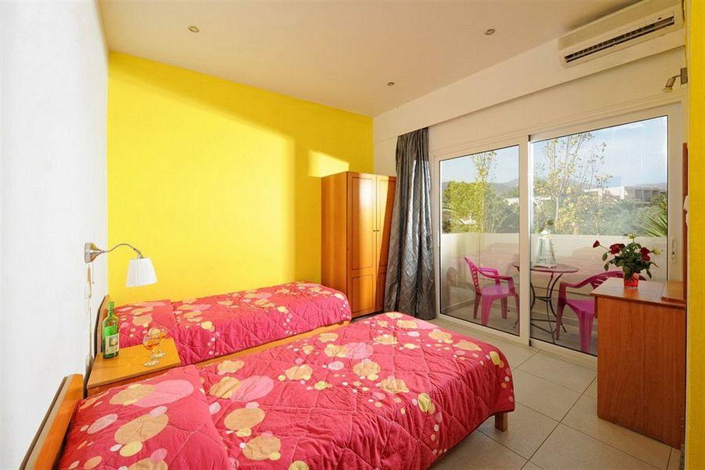 Primavera Beach Hotel Studios & Apartments Малиа Екстериор снимка